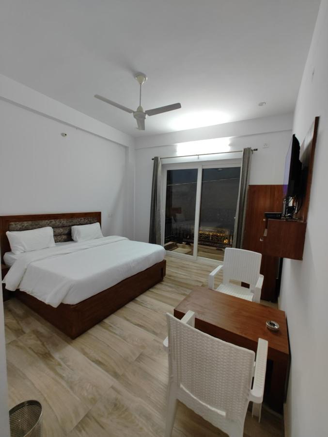 Hotel Anantam Residency Uttarkāshi Eksteriør billede