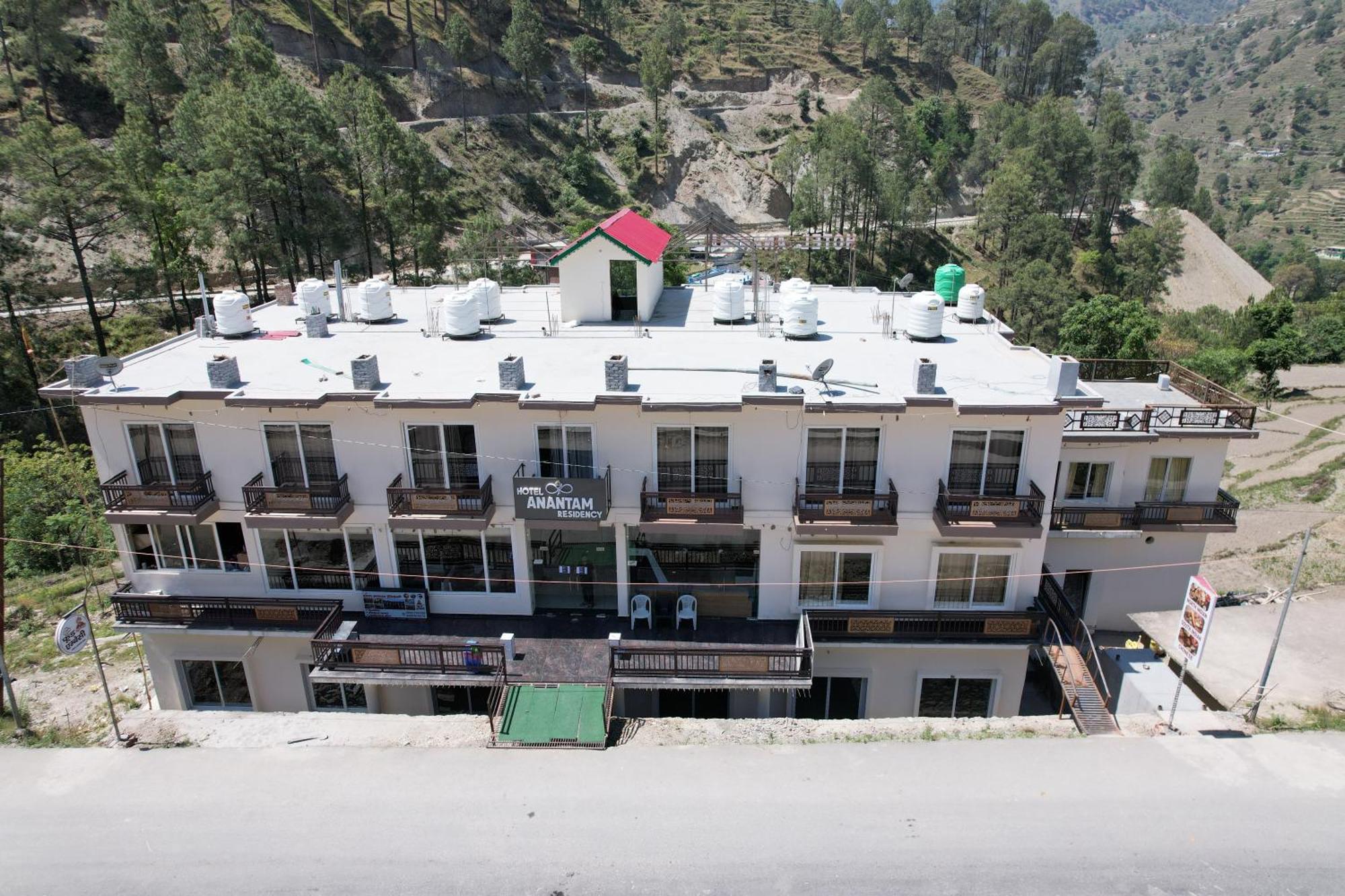 Hotel Anantam Residency Uttarkāshi Eksteriør billede